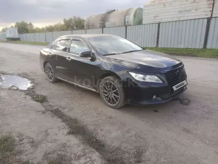 Toyota Camry 2014 года за 7 500 000 тг. в Атбасар – фото 4