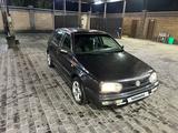 Volkswagen Golf 1994 года за 1 200 000 тг. в Алматы