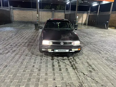 Volkswagen Golf 1994 года за 1 200 000 тг. в Алматы – фото 4