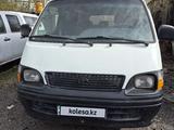 Toyota Hiace 2001 годаүшін3 000 000 тг. в Астана