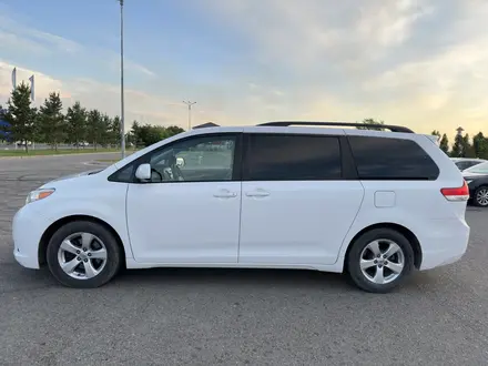 Toyota Sienna 2013 года за 13 500 000 тг. в Тараз – фото 4