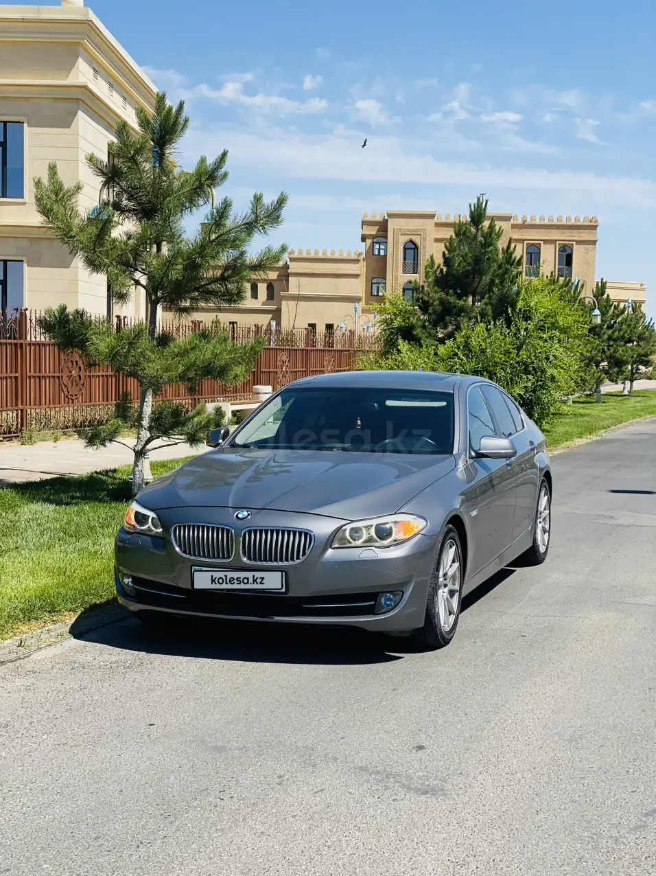 BMW 5 Series, 2011