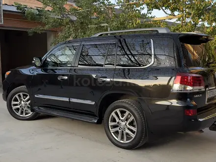 Lexus LX 570 2013 года за 29 000 000 тг. в Актау – фото 3