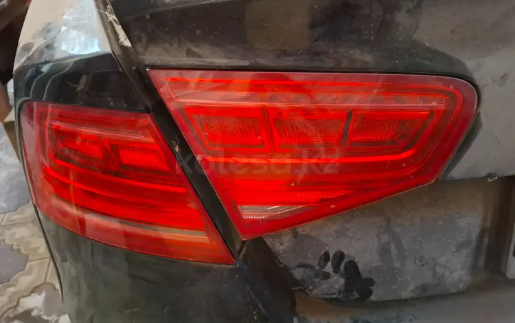 Задние фонари Audi A8 Q7 F01 F02 за 10 000 тг. в Алматы