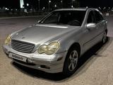 Mercedes-Benz C 240 2001 годаfor2 700 000 тг. в Алматы – фото 3