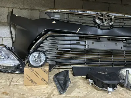 Передний бампер на Toyota за 30 000 тг. в Алматы – фото 6