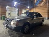 Mercedes-Benz E 220 1992 годаfor950 000 тг. в Кызылорда – фото 4