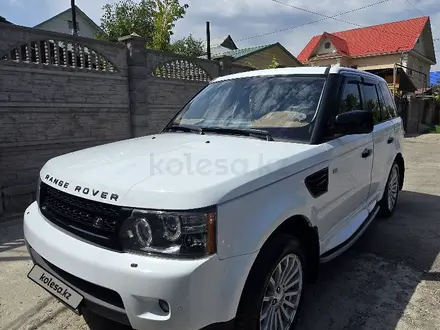 Land Rover Range Rover Sport 2012 года за 10 500 000 тг. в Алматы