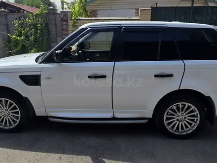 Land Rover Range Rover Sport 2012 года за 10 500 000 тг. в Алматы – фото 3