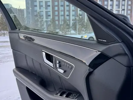 Mercedes-Benz E 400 2014 года за 16 000 000 тг. в Астана – фото 23