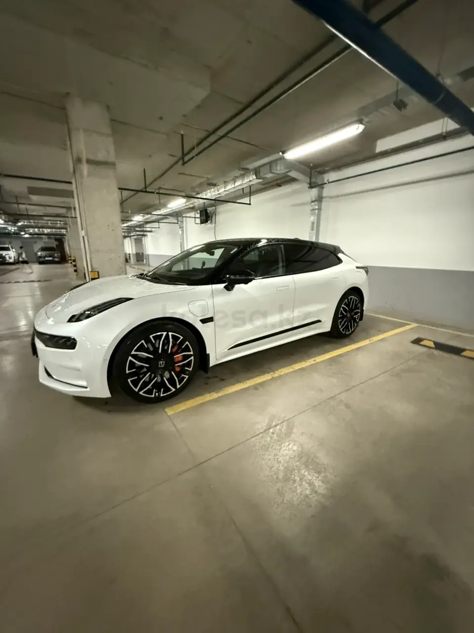 Zeekr 001, 2023