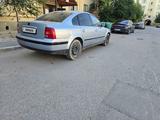 Volkswagen Passat 1998 года за 600 000 тг. в Актау – фото 2