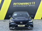 Toyota Camry 2020 года за 14 150 000 тг. в Шымкент – фото 3