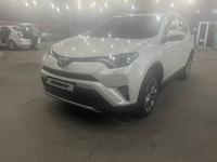 Toyota RAV4 2018 года за 13 700 000 тг. в Шымкент