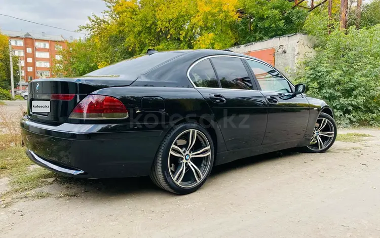 BMW 735 2001 года за 4 900 000 тг. в Петропавловск