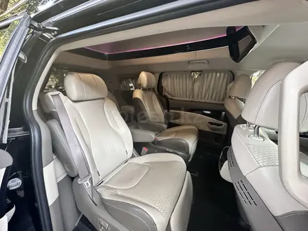 Kia Carnival 2020 года за 20 000 000 тг. в Шымкент – фото 6
