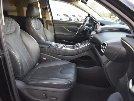 Hyundai Santa Fe 2023 года за 15 590 000 тг. в Алматы – фото 9