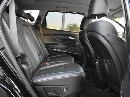 Hyundai Santa Fe 2023 года за 15 590 000 тг. в Алматы – фото 10