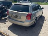 Toyota Avensis 2005 года за 5 000 000 тг. в Алматы – фото 2