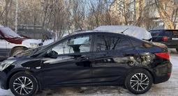 Hyundai Solaris 2014 года за 4 300 000 тг. в Петропавловск – фото 3
