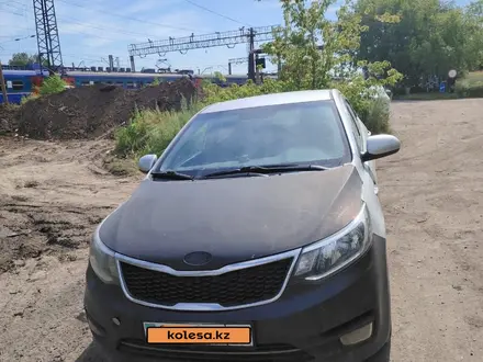 Kia Rio 2015 года за 3 000 000 тг. в Астана – фото 2