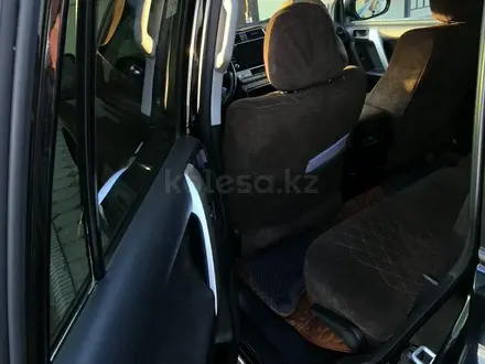 Toyota Land Cruiser Prado 2022 года за 25 800 000 тг. в Атырау – фото 6