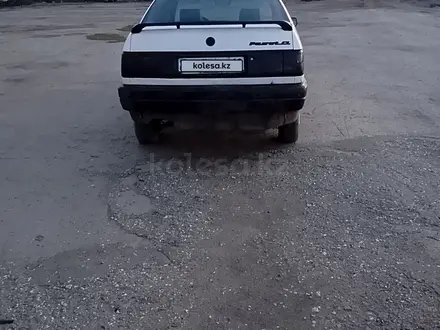 Volkswagen Passat 1989 года за 800 000 тг. в Астана – фото 2