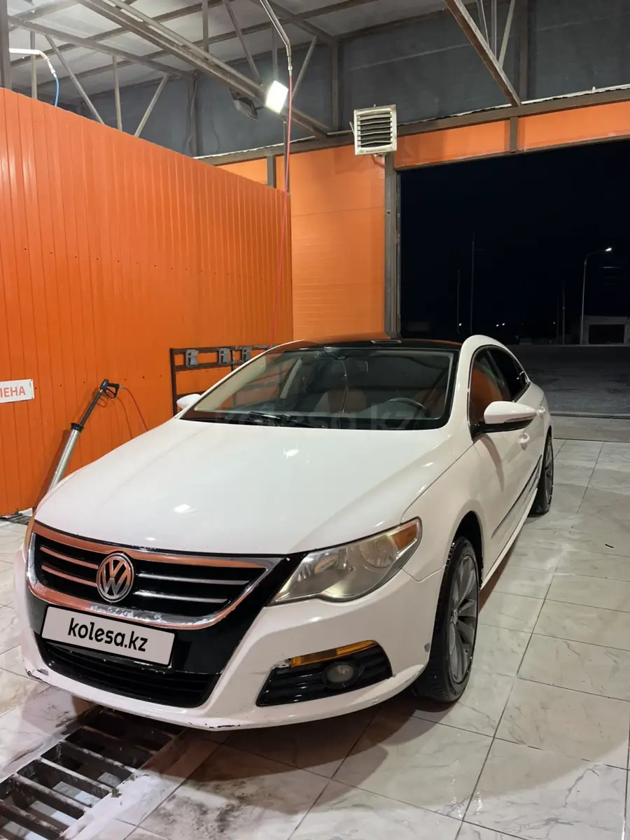 Volkswagen Passat, 2010