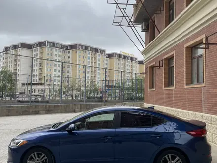 Hyundai Elantra 2017 года за 4 500 000 тг. в Актау – фото 5