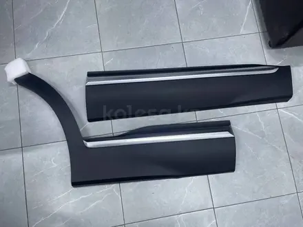 Накладка на двери Hyundai Santa FE 2019-2024 NEW ORIGINAL за 10 000 тг. в Алматы – фото 3