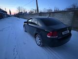 Volkswagen Polo 2015 года за 5 300 000 тг. в Шымкент – фото 2