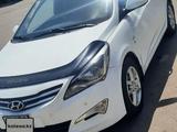 Hyundai Solaris 2015 года за 5 500 000 тг. в Алматы – фото 2