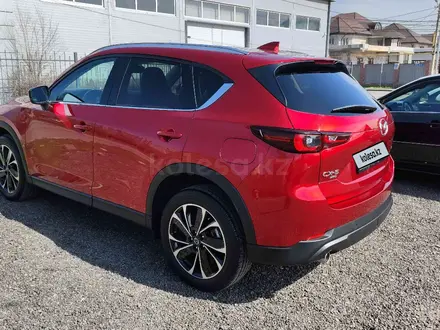 Mazda CX-5 2022 года за 13 600 000 тг. в Алматы – фото 28