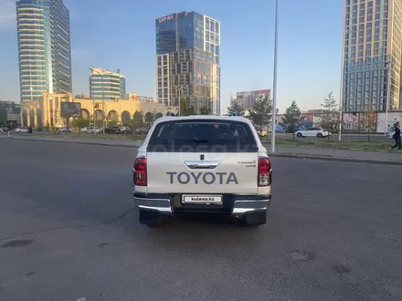 Toyota Hilux 2019 года за 21 500 000 тг. в Семей – фото 3