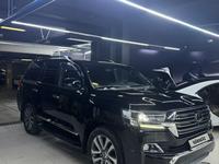 Toyota Land Cruiser 2017 года за 35 500 000 тг. в Алматы