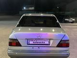 Mercedes-Benz E 280 1995 годаүшін1 800 000 тг. в Сатпаев – фото 4