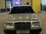 Mercedes-Benz E 280 1995 годаүшін1 800 000 тг. в Сатпаев