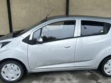 Chevrolet Spark 2010 года за 3 600 000 тг. в Шымкент – фото 3