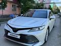 Toyota Camry 2019 года за 13 000 000 тг. в Кызылорда – фото 2