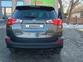 Toyota RAV4 2015 года за 11 800 000 тг. в Актобе – фото 12