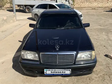 Mercedes-Benz C 180 1994 года за 1 600 000 тг. в Жанаозен – фото 4