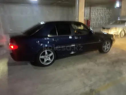 Mercedes-Benz C 280 1995 года за 3 000 000 тг. в Астана – фото 8