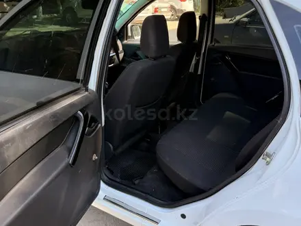 ВАЗ (Lada) Granta 2190 2013 года за 2 100 000 тг. в Семей – фото 12