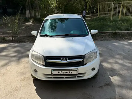ВАЗ (Lada) Granta 2190 2013 года за 2 100 000 тг. в Семей