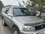 Toyota RAV4 1999 года за 3 500 000 тг. в Алматы – фото 2