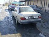 Mercedes-Benz E 230 1990 годаүшін1 700 000 тг. в Усть-Каменогорск – фото 3