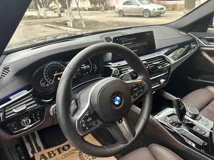 BMW 530 2019 года за 22 000 000 тг. в Алматы – фото 13