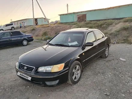 Toyota Camry 2000 года за 3 350 000 тг. в Шымкент – фото 4