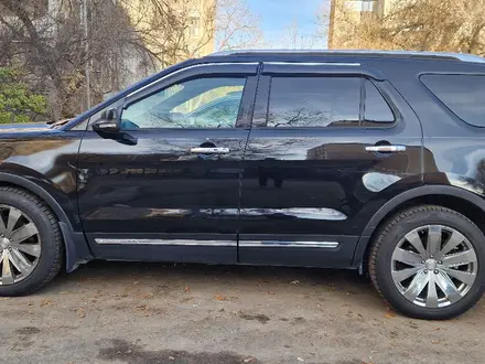 Ford Explorer 2018 года за 13 500 000 тг. в Алматы – фото 4