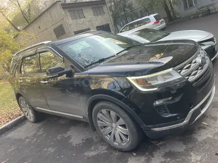 Ford Explorer 2018 года за 15 000 000 тг. в Алматы